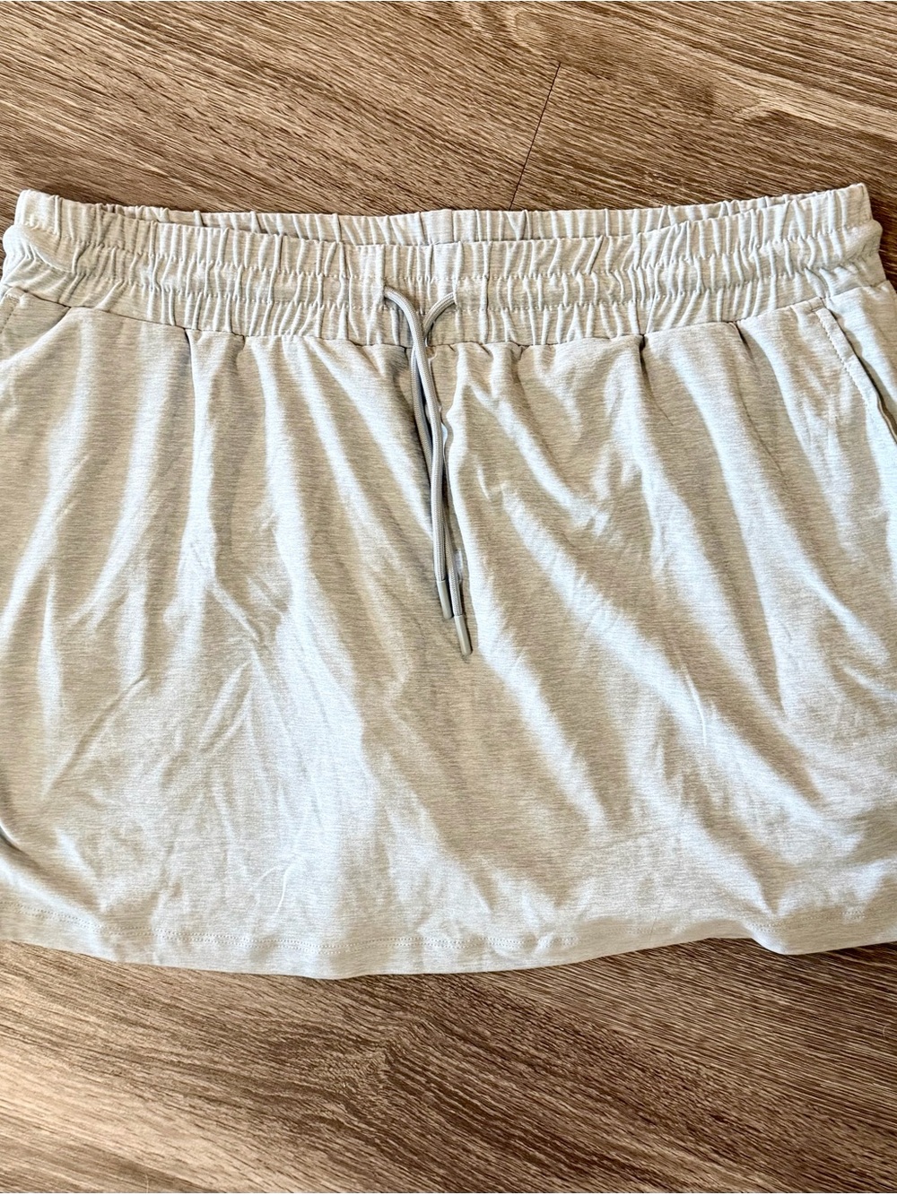 [NWOT] grey athletic skort
